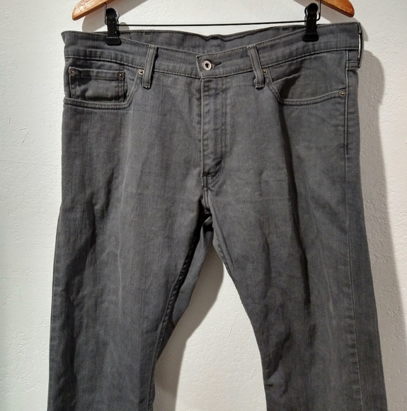 Levi's 514 Slim Straight Grey Jeans - Picture 3 of 7